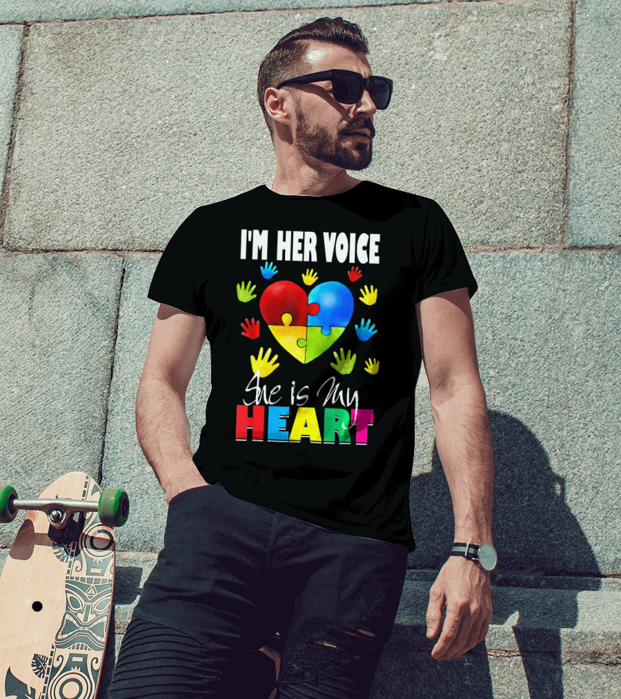 I'm Her Voice She Is My Heart Autism Awareness Puzzle Hands T-Shirt