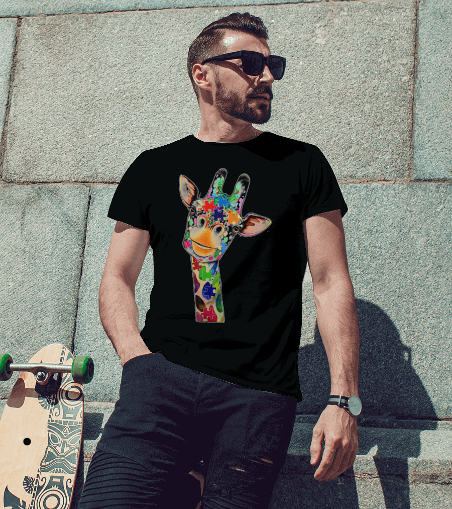 Cute Giraffe With Colorful Puzzle Pieces For Happy Autism Day Awareness T-Shirt