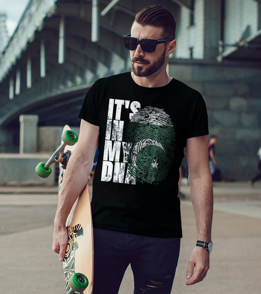 It's In My DNA Pakistani Flag Fingerprint T-Shirt