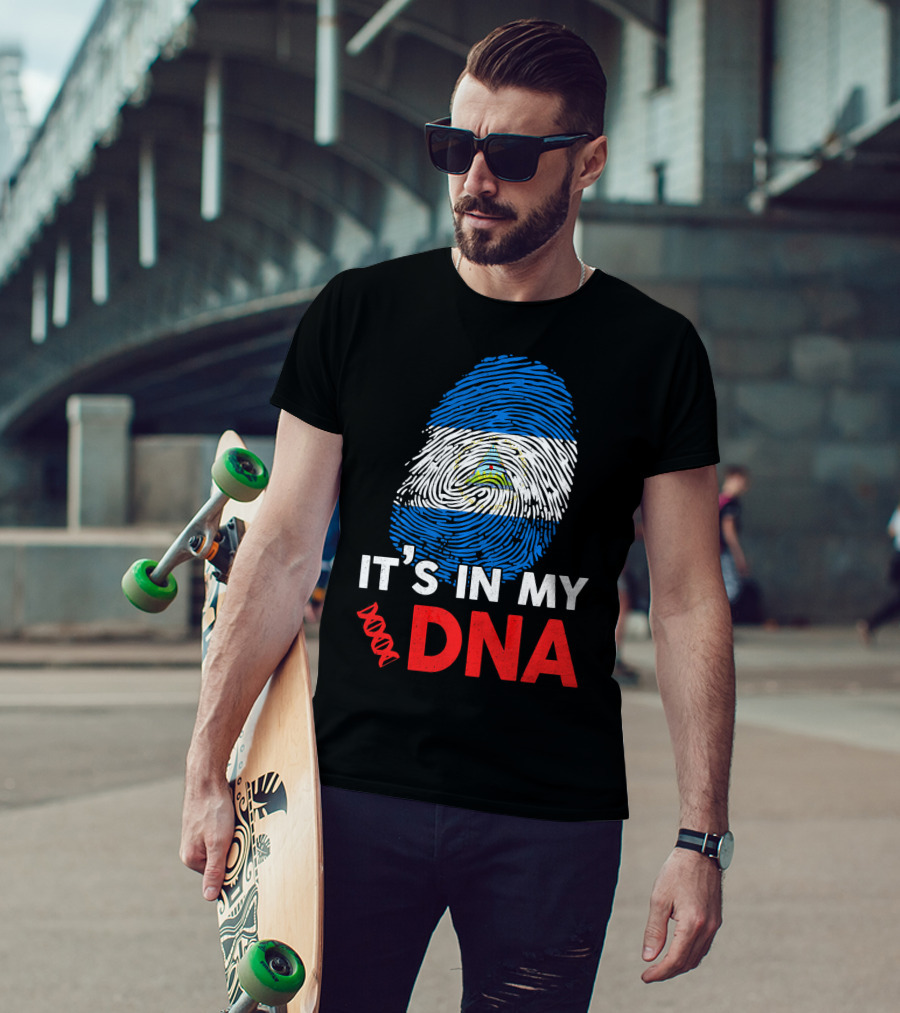 Nicaragua Flag Fingerprint It's In My DNA T-Shirt