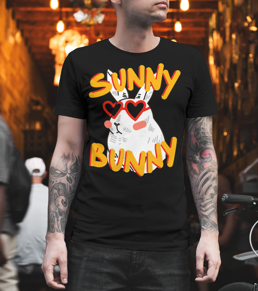 SUNNY BUNNY Cute Happy Easter Heartglass T-Shirt
