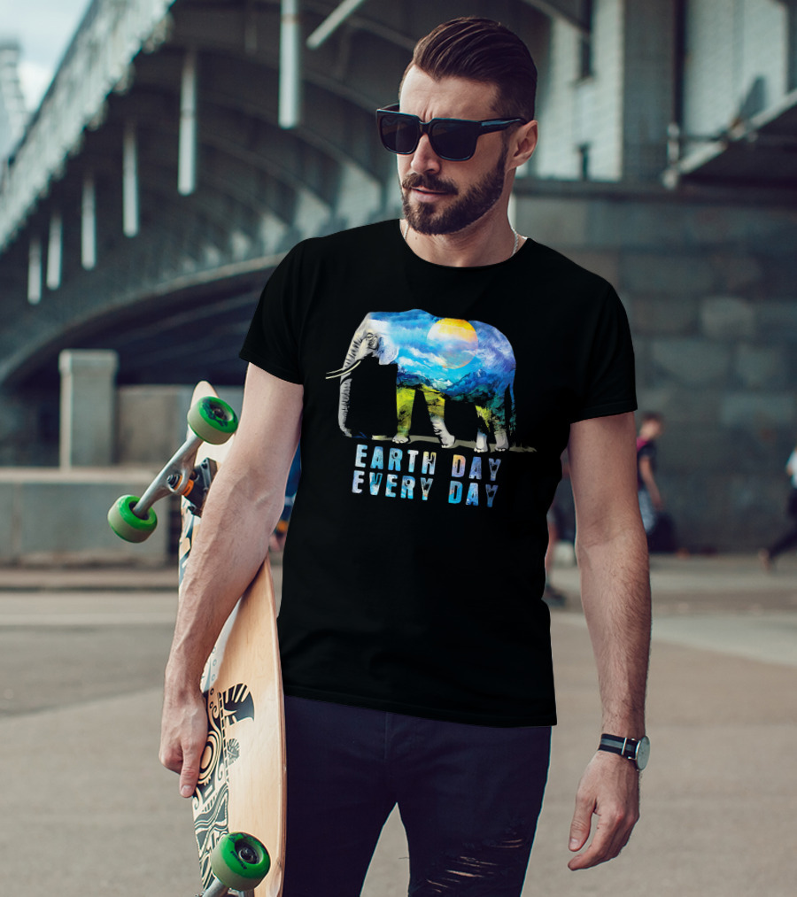 Elephant Earth Day Every Day Nature Scene T-Shirt
