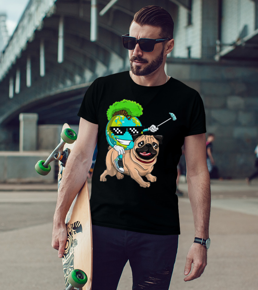 Earth Day Pug With Cool Recycling Globe And Sunglasses T-Shirt