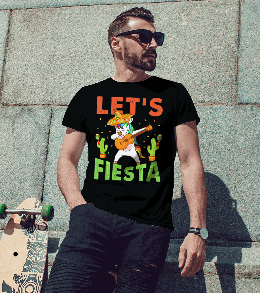 Let's Fiesta Unicorn Guitar Sombrero Cactus Cinco DE Mayo T-Shirt