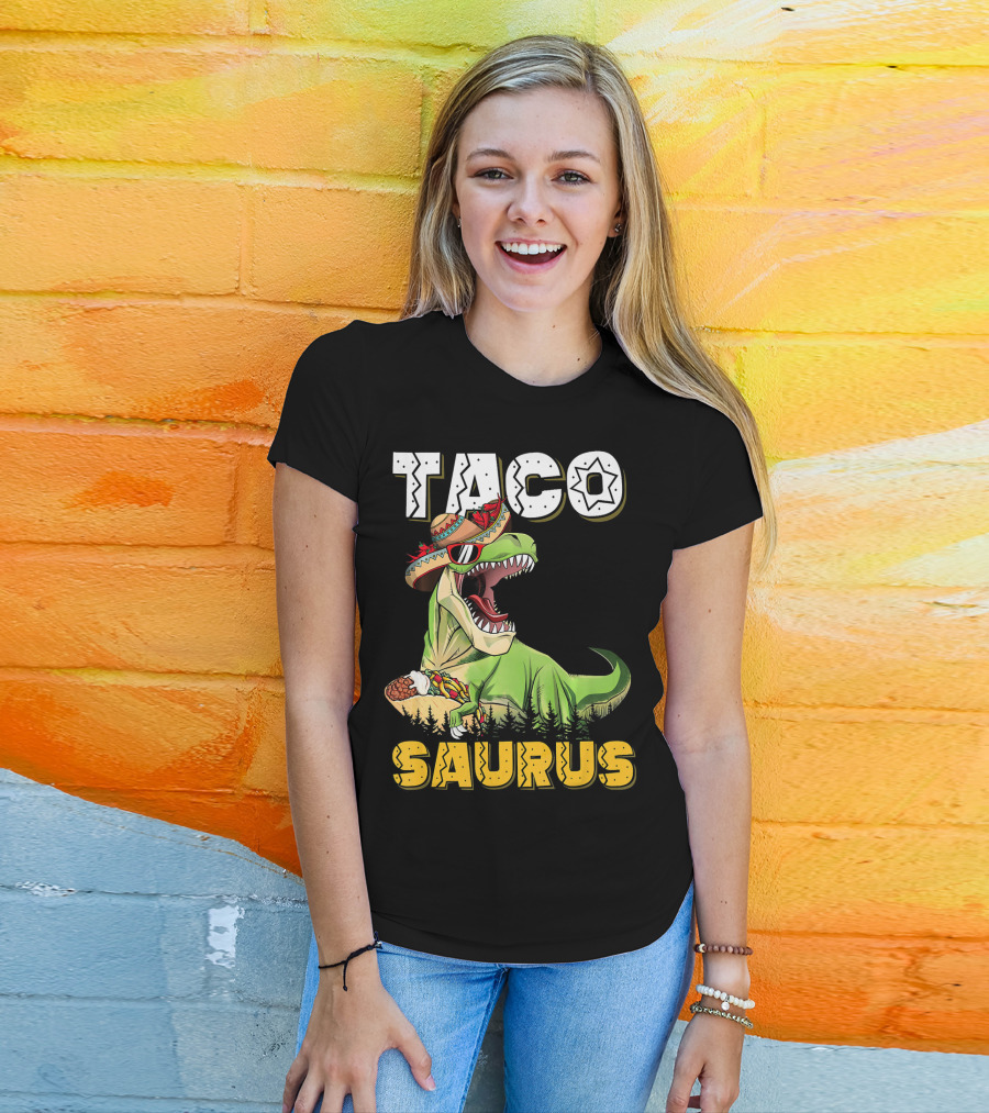 Taco Tacosaurus Cinco Dinosaur In Sombrero With Taco T-Shirt