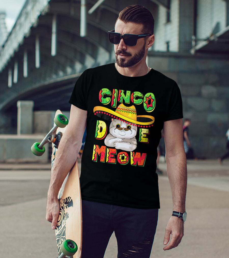 Cinco De Meow Funny Cat With Sombrero Celebrating Mayo T-Shirt