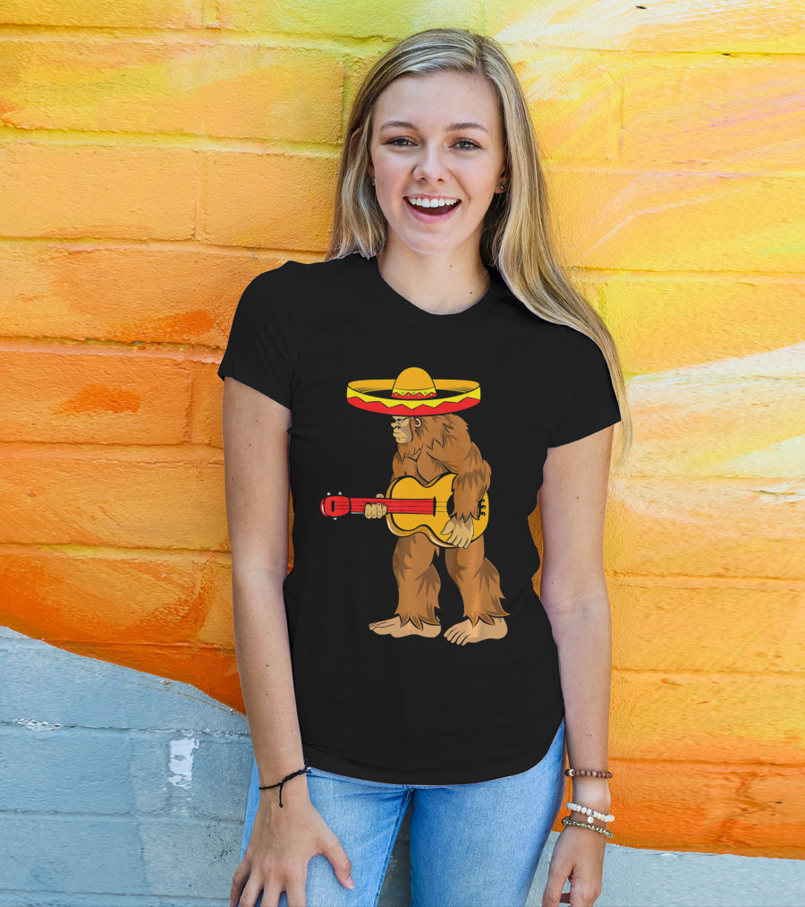 Bigfoot Carrying Guitar Cinco De Mayo Sombrero T-Shirt
