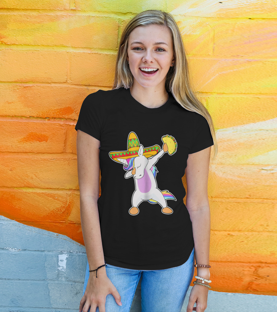 Funny Dabbing Unicorn With Taco And Sombrero Leveraging Cinco De Mayo Celebrations T-Shirt