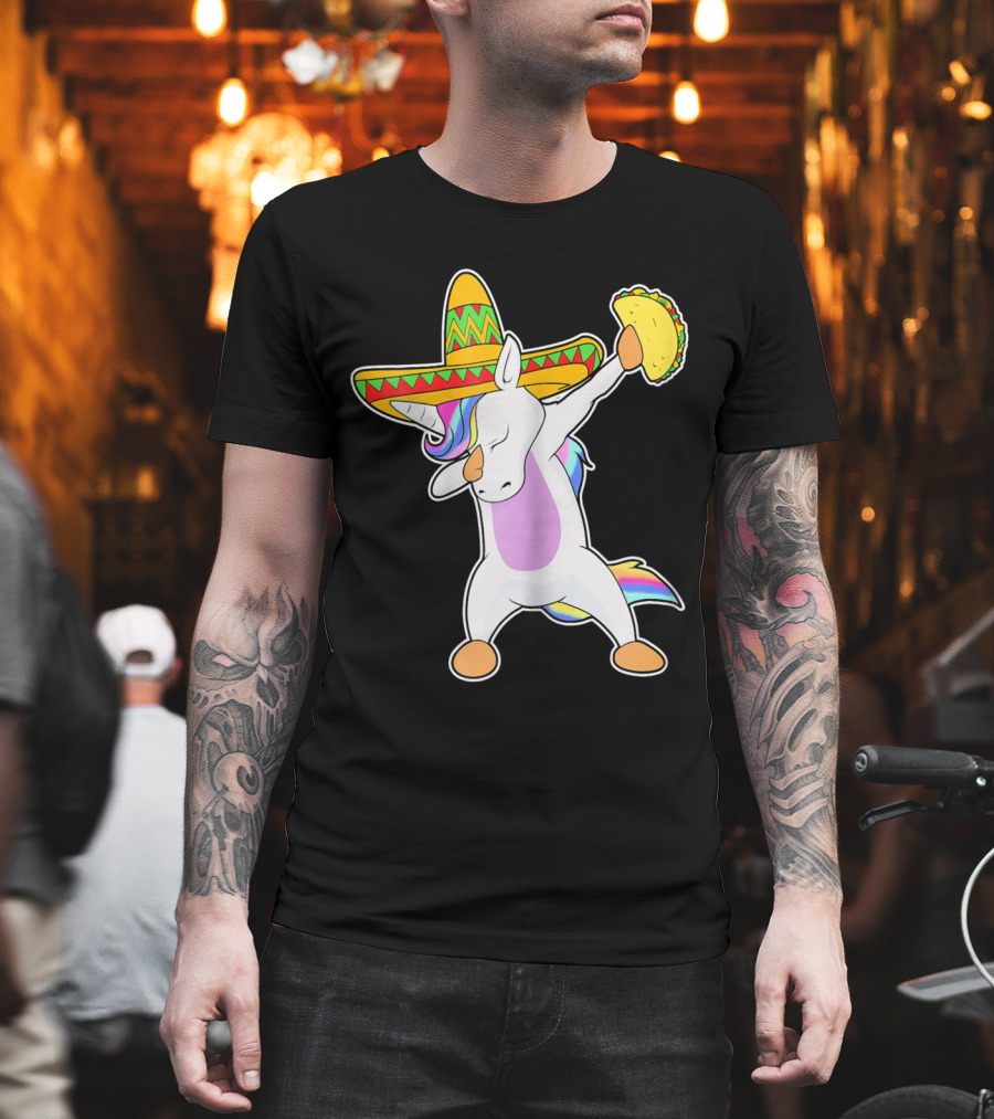 Funny Dabbing Unicorn with Taco and Sombrero Leveraging Cinco De Mayo Celebrations T-Shirt