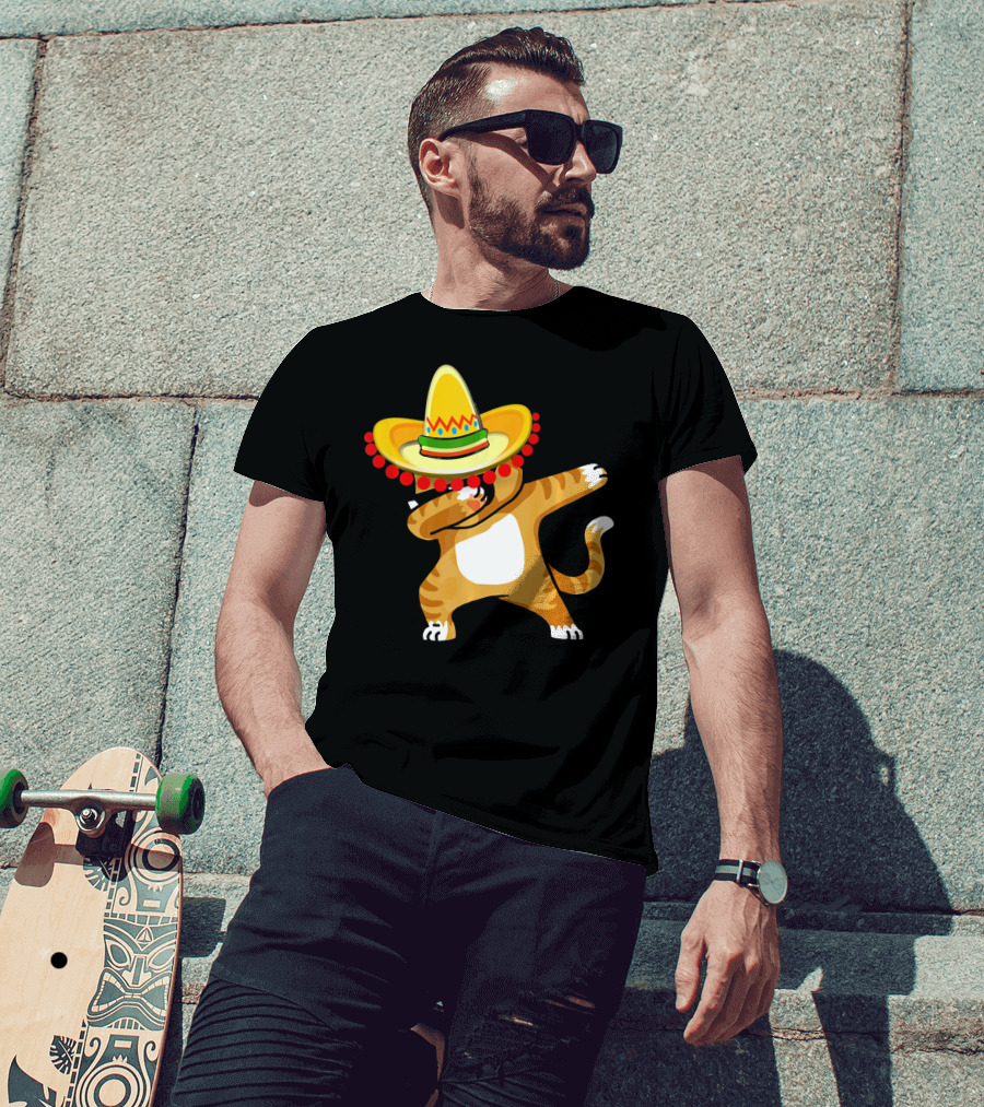 Cinco De Mayo Cat Dabbing Sombrero Fun T-Shirt
