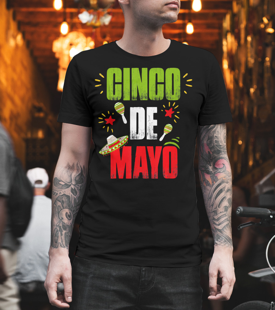Cinco De Mayo Sombrero Maracas T-Shirt
