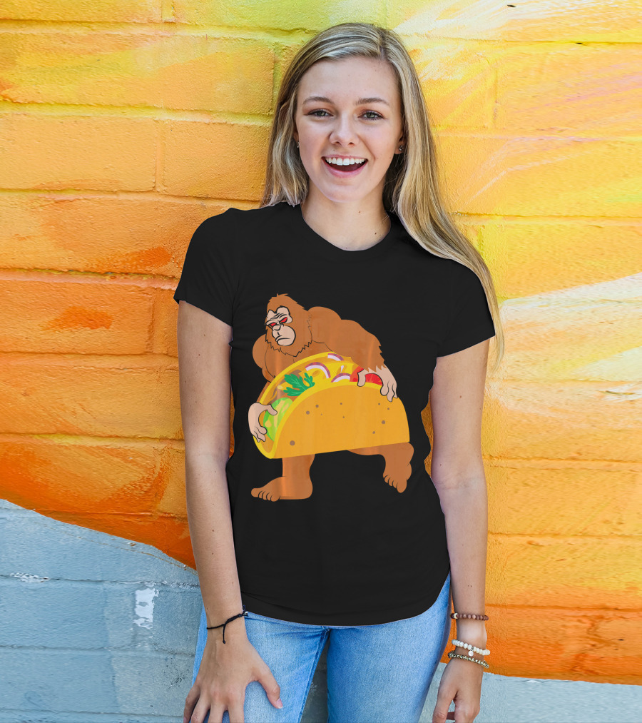 Bigfoot Taco Cinco De Mayo T-Shirt