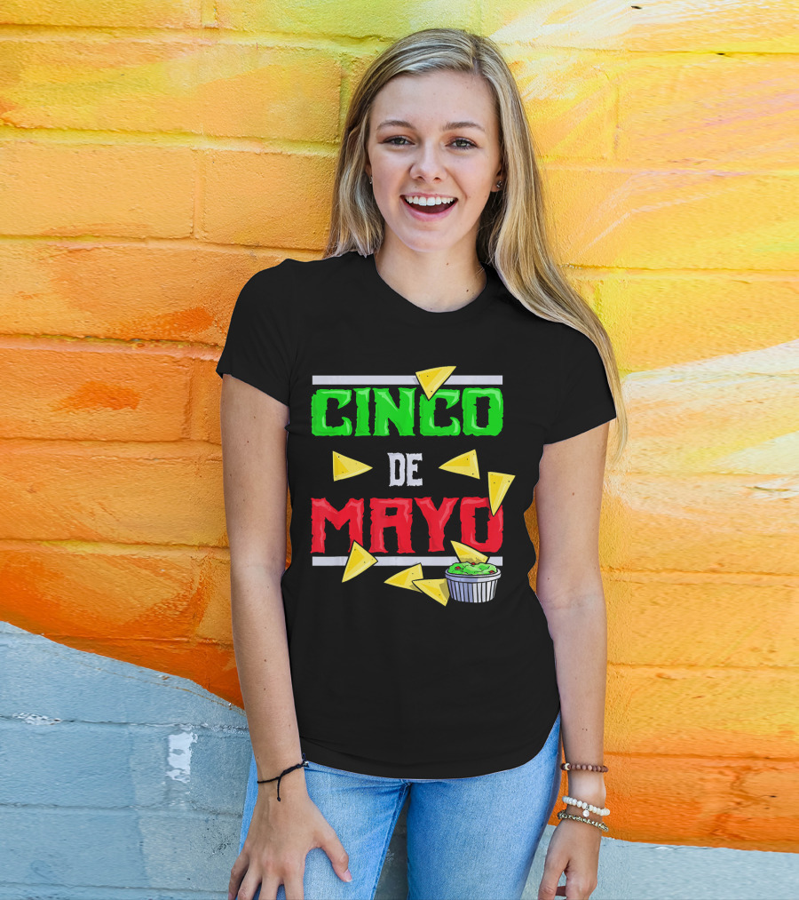 Cinco De Mayo Nacho Chips Guacamole Fiesta T-Shirt