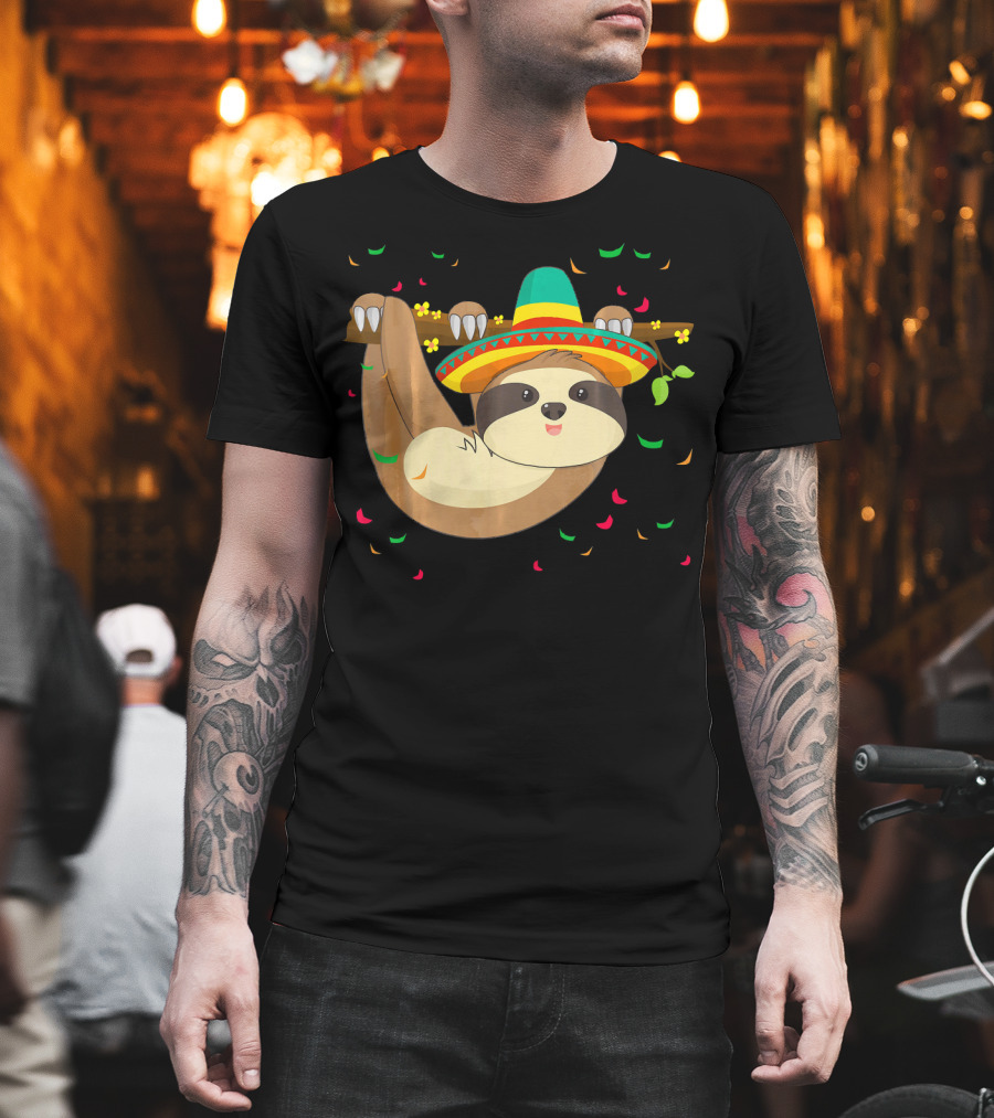 Cute Lazy Sloth With Sombrero For Cinco De Mayo 5th Of May T-Shirt