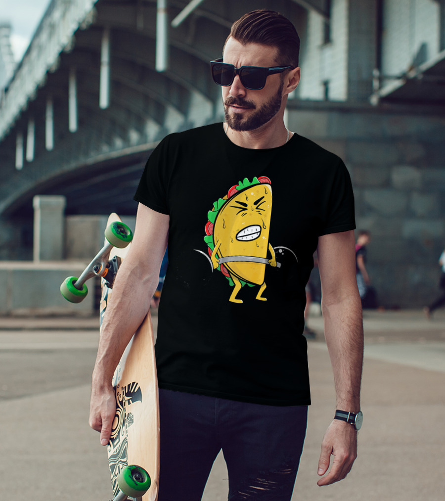 Funny Spanish Weightlifting Taco With Determined Expression T-Shirt
