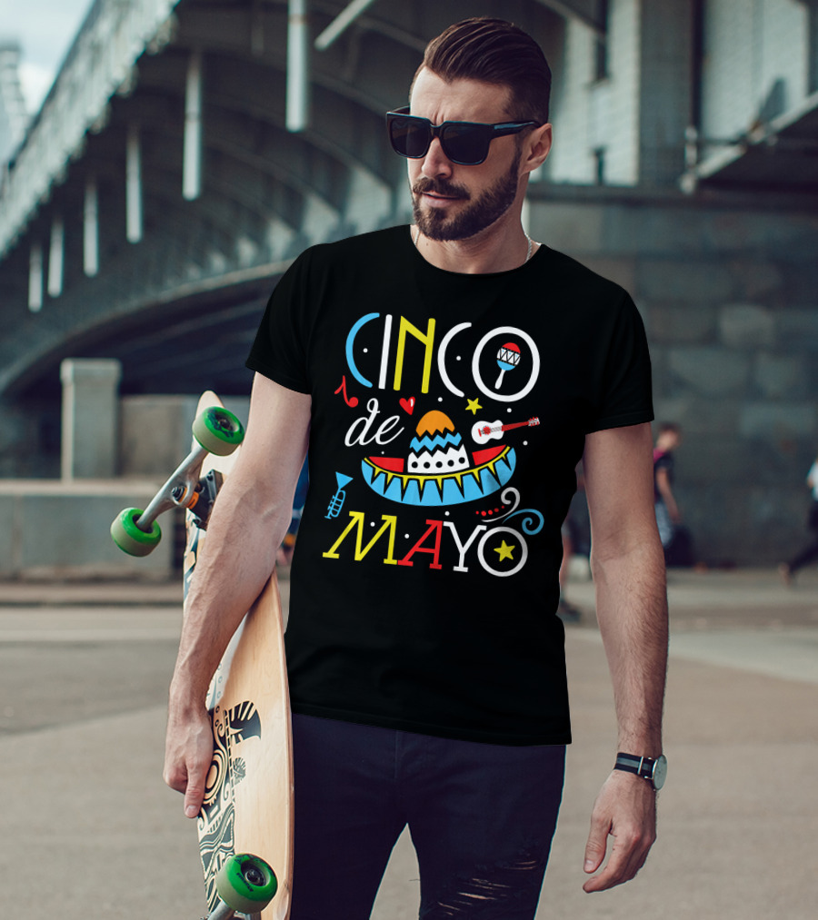 Cinco De Mayo Party Sombrero Maraca Guitar T-Shirt