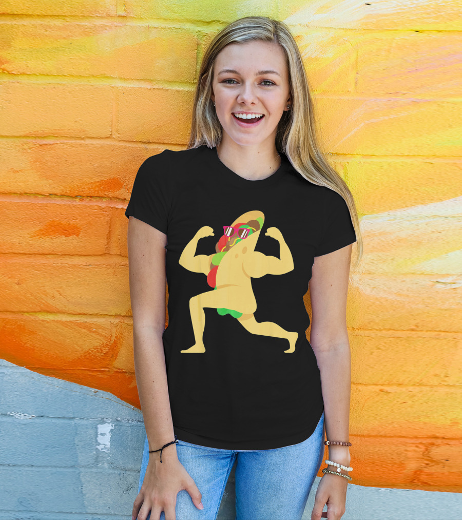 Muscle Beach Taco Funny Mexican Cinco De Mayo Flexing Bodybuilder T-Shirt