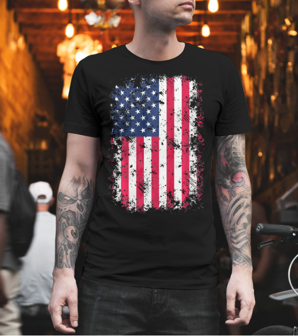 4th of July USA American Flag Patriotic Vintage Distressed Look T-Shirt 4th of July USA American Flag Patriotic Vintage Distressed Look T-Shirt