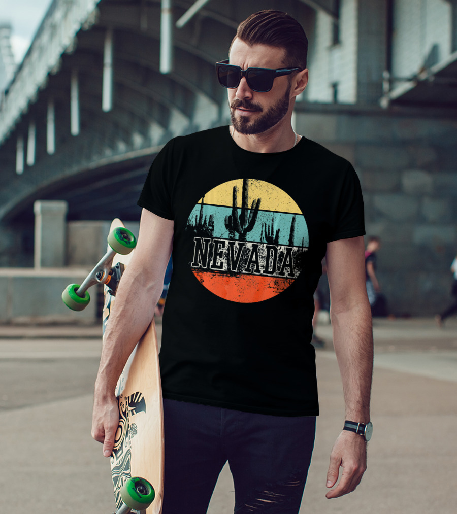 Nevada USA Cactus Desert Vintage Sunset T-Shirt
