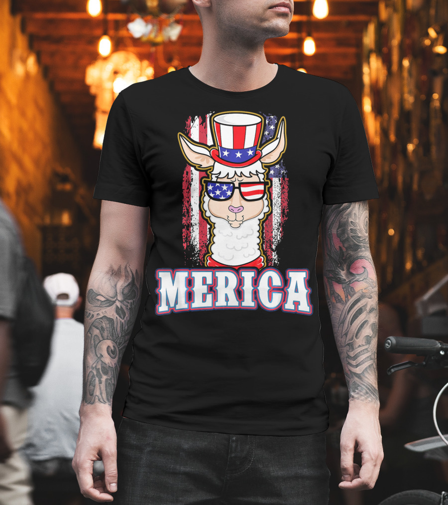 Patriotic Llama Merica American Flag US T-Shirt