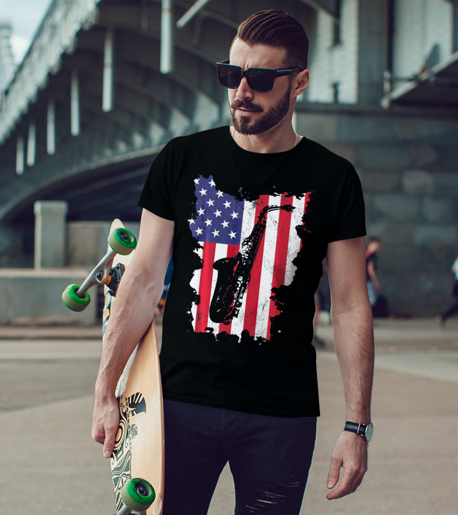 Saxophone USA Flag America Instrument T-Shirt