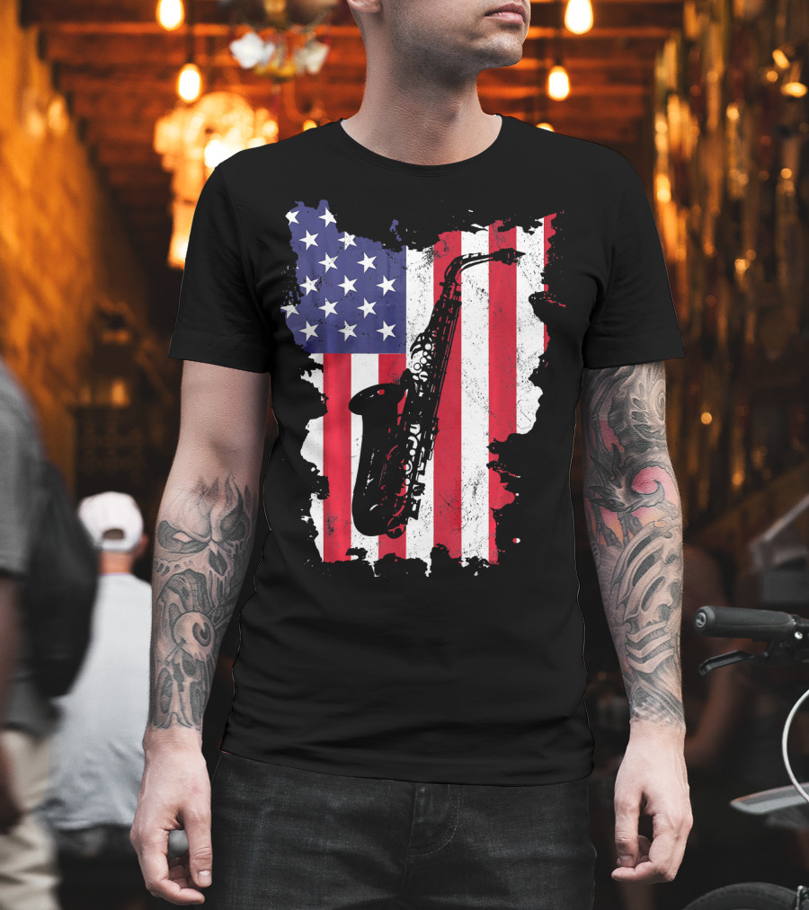 Saxophone USA Flag America Instrument T-Shirt