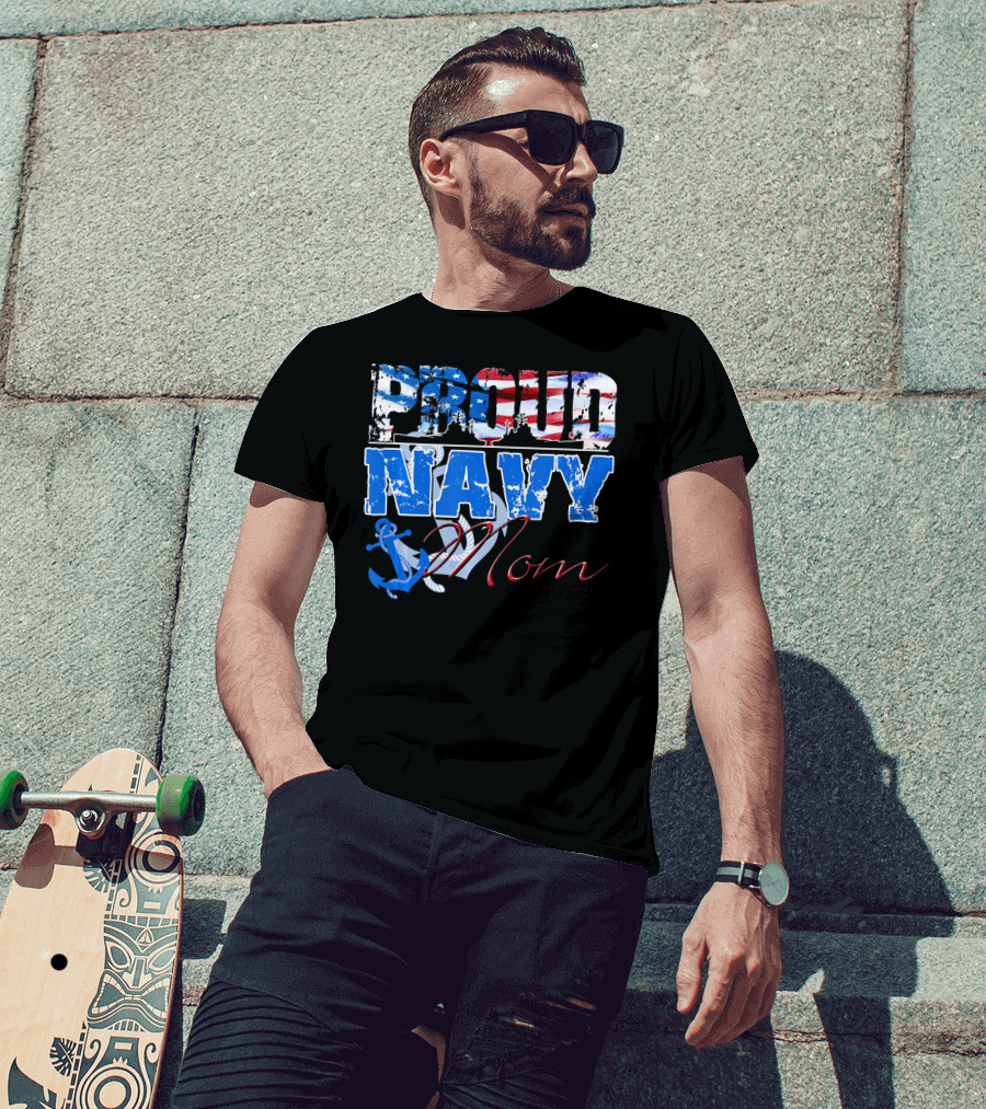 Proud Navy Mom Patriotic Sailor Anchor Graphics T-Shirt