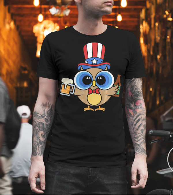 Cute American Owl 4th Of July Party with Beer and Patriotic Top Hat T-Shirt Cute American Owl 4th Of July Party with Beer and Patriotic Top Hat T-Shirt