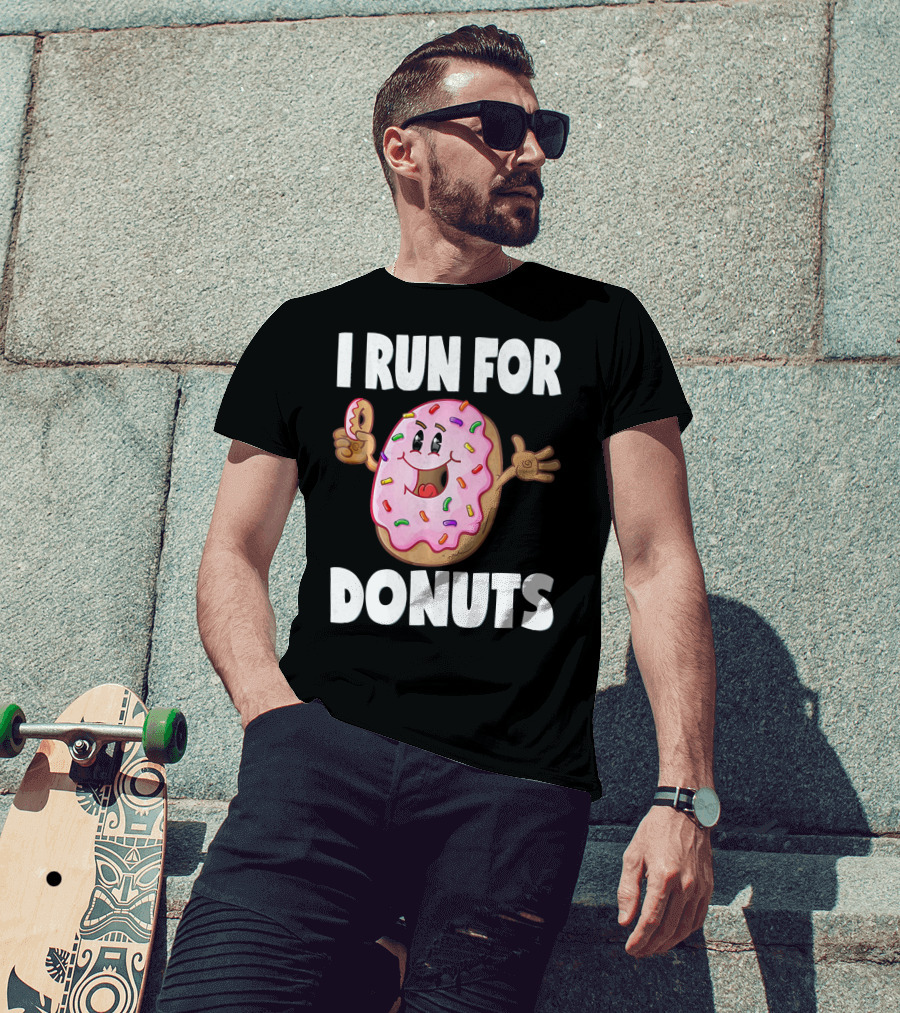 I Run For Donuts Funny Vintage Sprinkled Donut Run T-Shirt