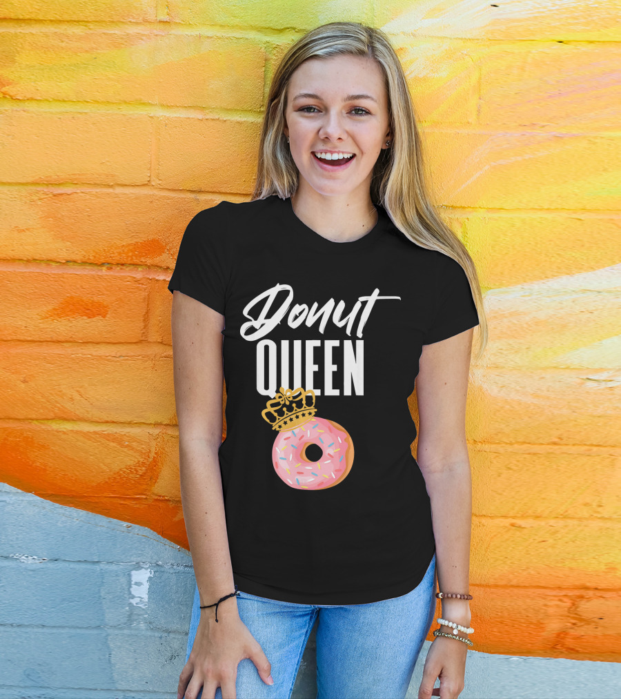 Donut Queen Sprinkled Women And Girls Pink Donut With Crown T-Shirt