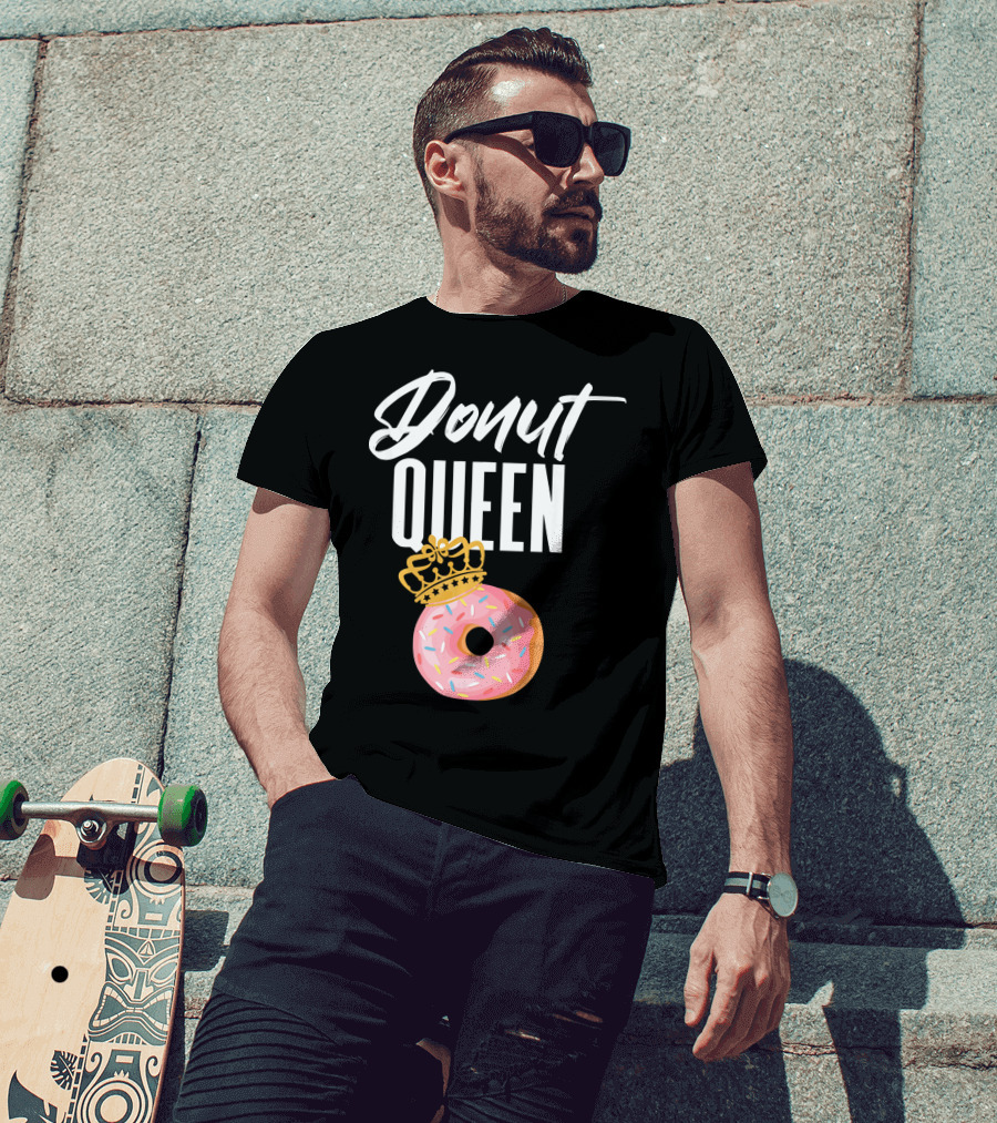 Donut Queen Sprinkled Women And Girls Pink Donut With Crown T-Shirt