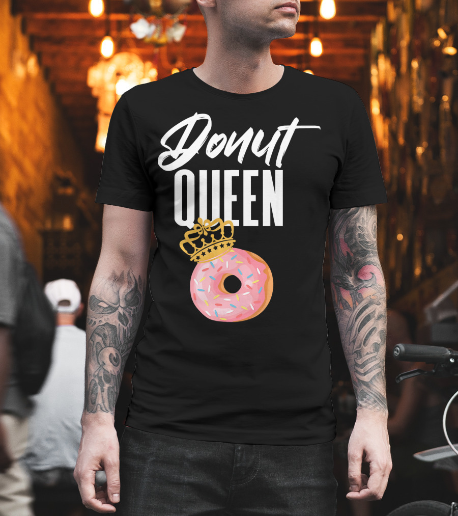 Donut Queen Sprinkled Women And Girls Pink Donut With Crown T-Shirt