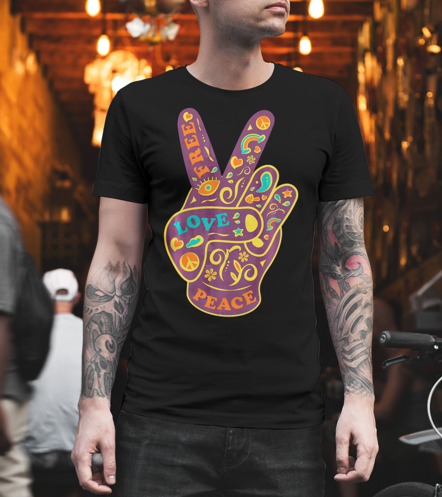 Free Love Peace Bohemian Boho Chic Peace Sign Hand T-Shirt