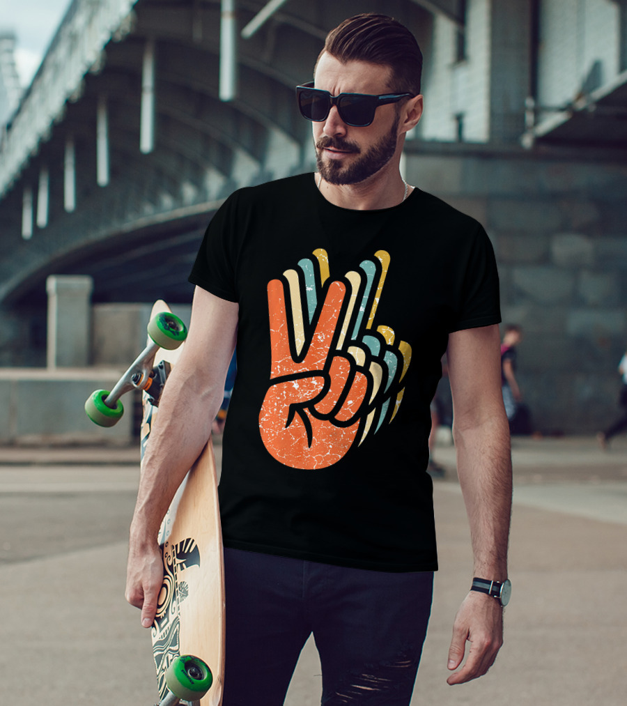 Hippie Peace Vintage 60s 70s Tie Dye Style Retro Hand Sign T-Shirt