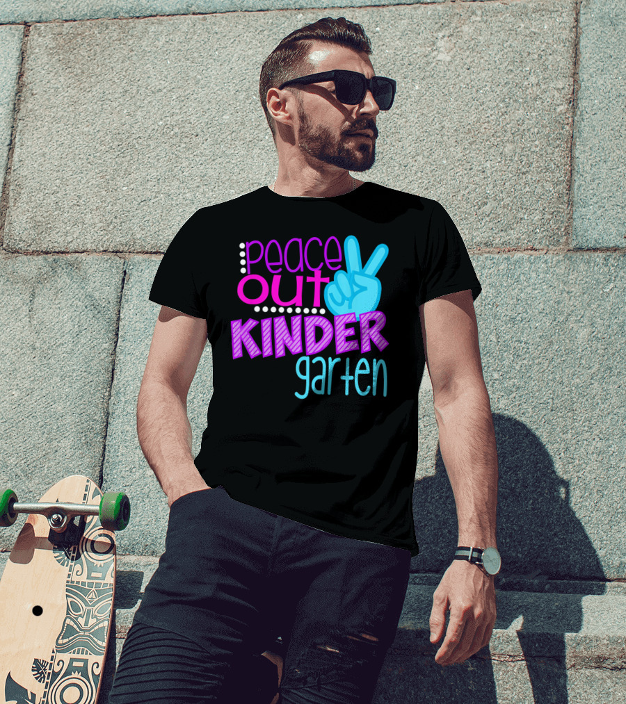 Peace Out Kindergarten First Day Of School T-Shirt
