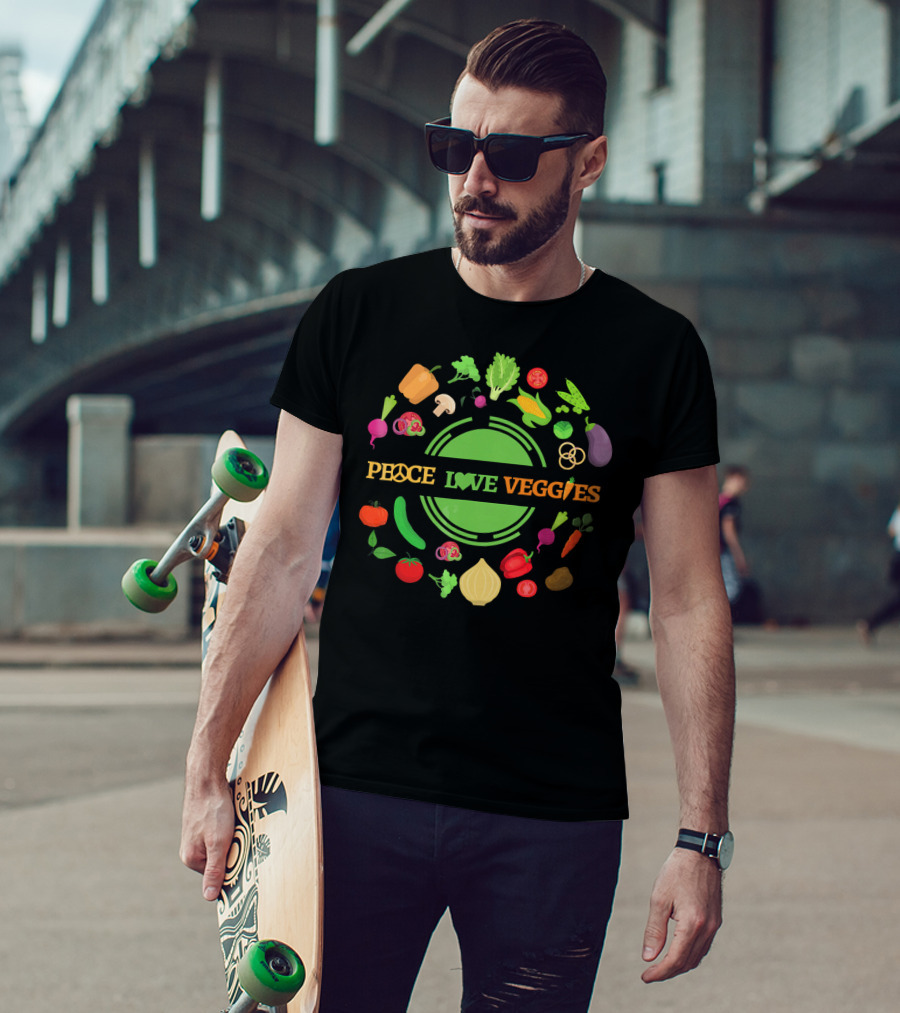 PEACE LOVE VEGGIES Circle Of Fresh Vegetables T-Shirt