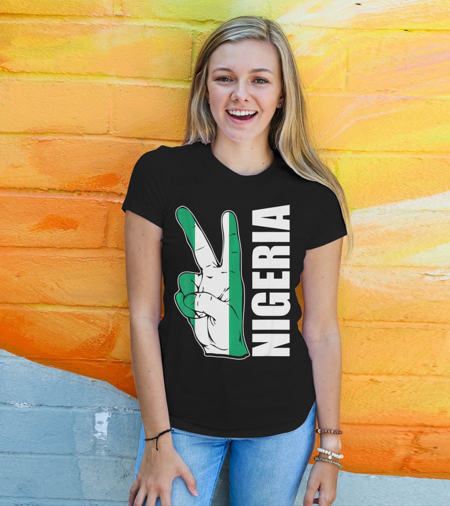 Nigerian Pride Peace Gesture With Nigeria Flag Colors And Nigeria Text T-Shirt