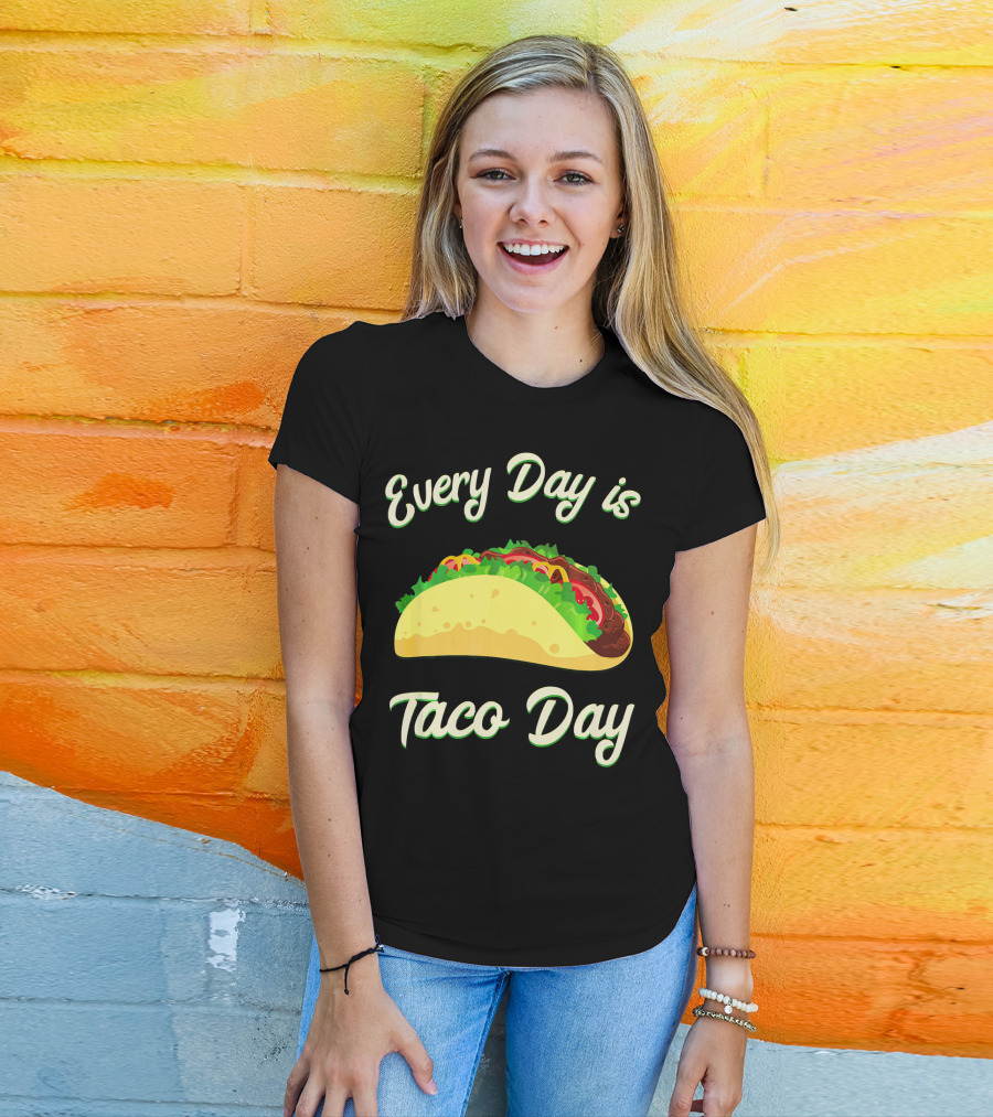 Every Day Is Taco Day Kids Plu T-Shirt