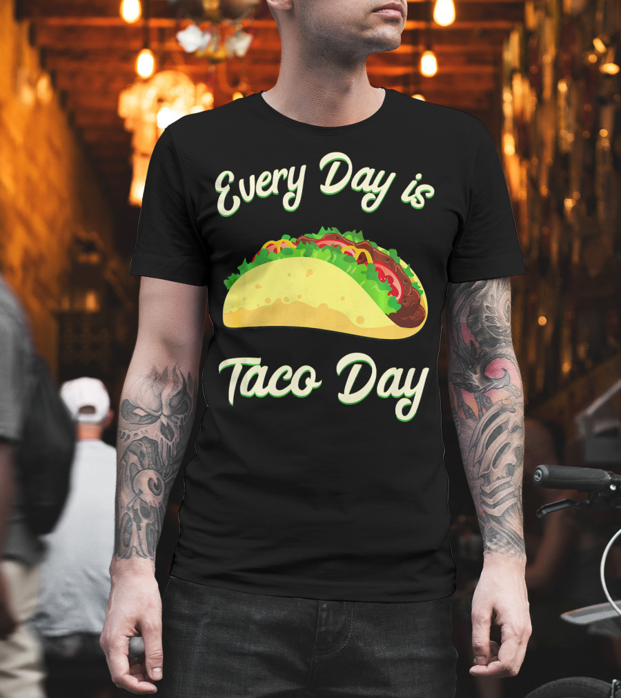 Every Day Is Taco Day Kids Plu T-Shirt