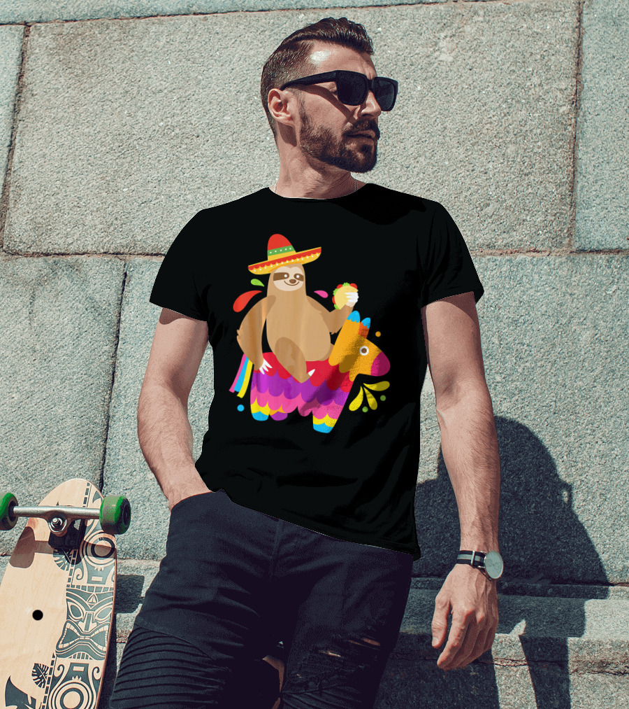 Sloth Taco Piñata Cute Mexican Fiesta Sombrero Riding Rainbow T-Shirt