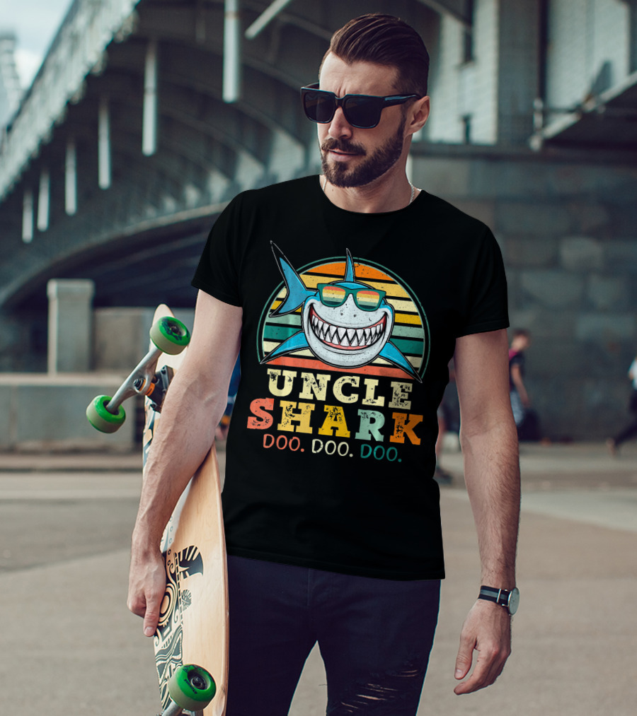 Uncle Shark Retro Vintage Doo Doo Doo T-Shirt