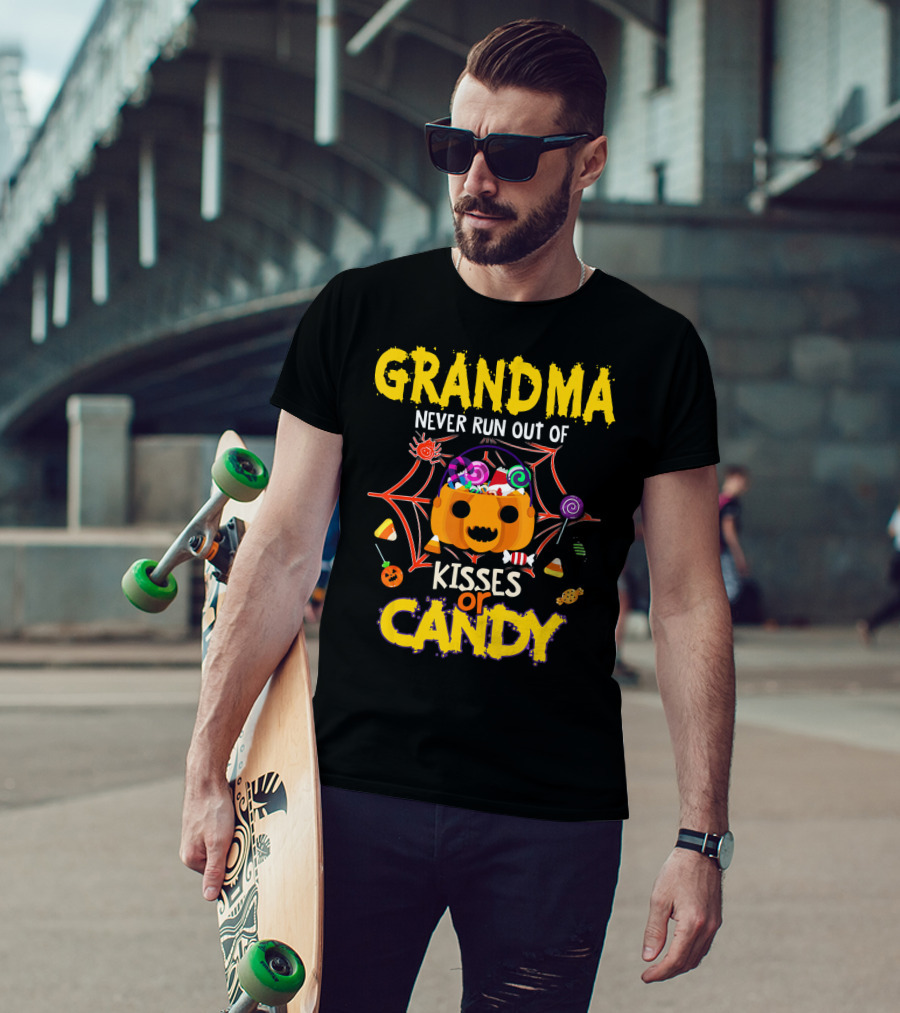 Grandma Never Run Out Of Kisses Or Candy Halloween Pumpkin Spiderweb Treats T-Shirt