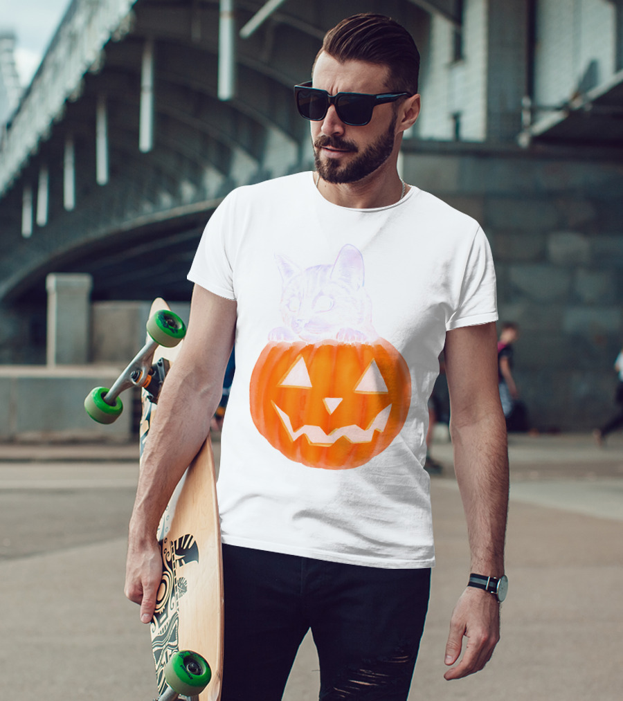 Kitten Peeking From Jack-O'-Lantern Pumpkin Halloween T-Shirt