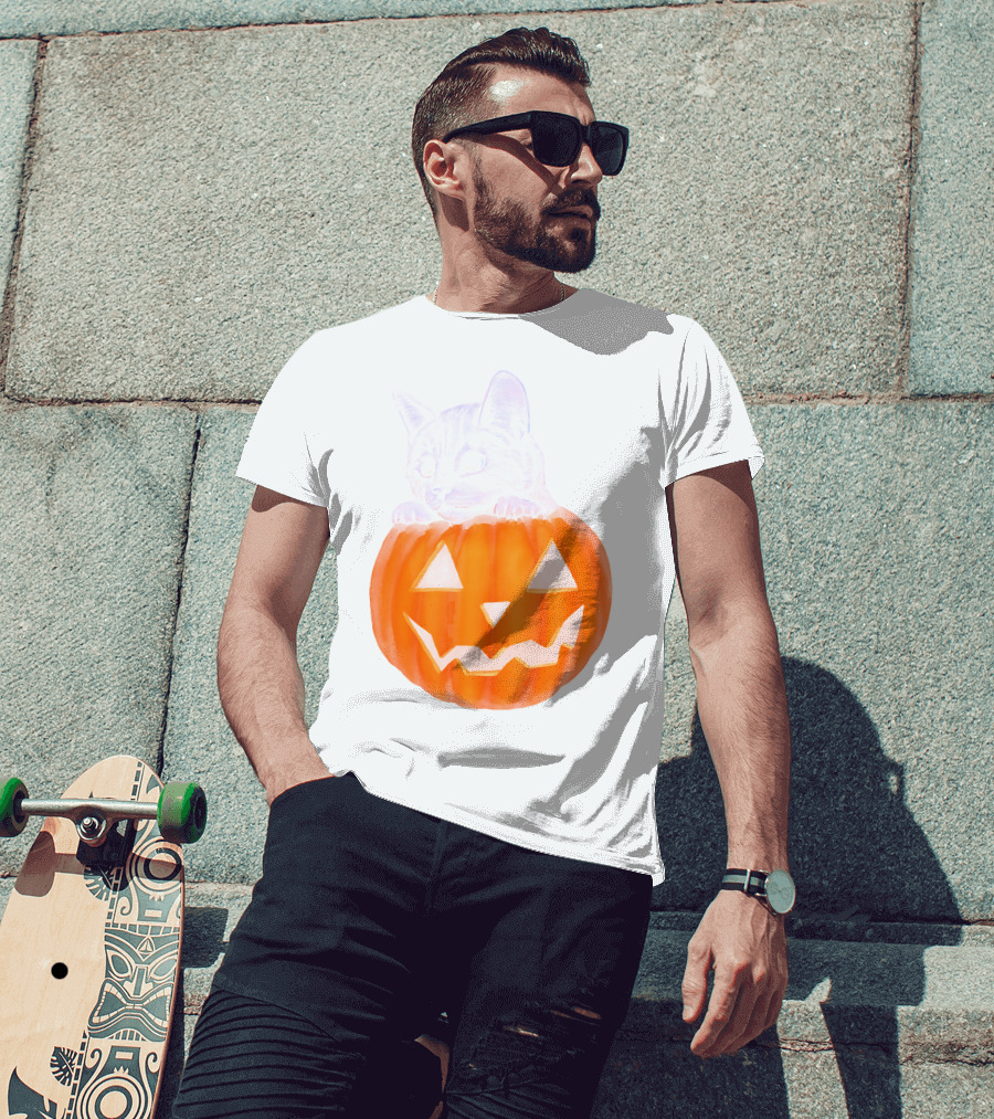 Kitten Peeking From Jack-O'-Lantern Pumpkin Halloween T-Shirt