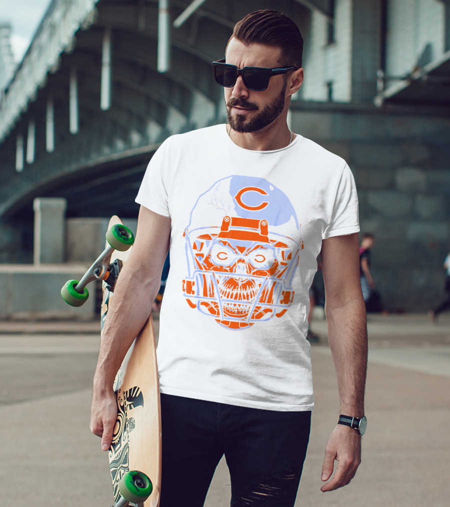 Chicago Bears Skull Helmet Halloween Football Skeleton T-Shirt