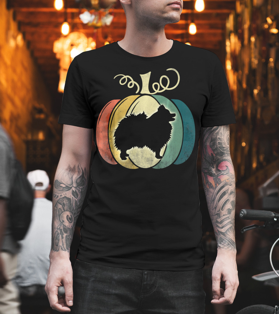 Pomeranian Dog Silhouette Vintage Pumpkin Halloween T-Shirt