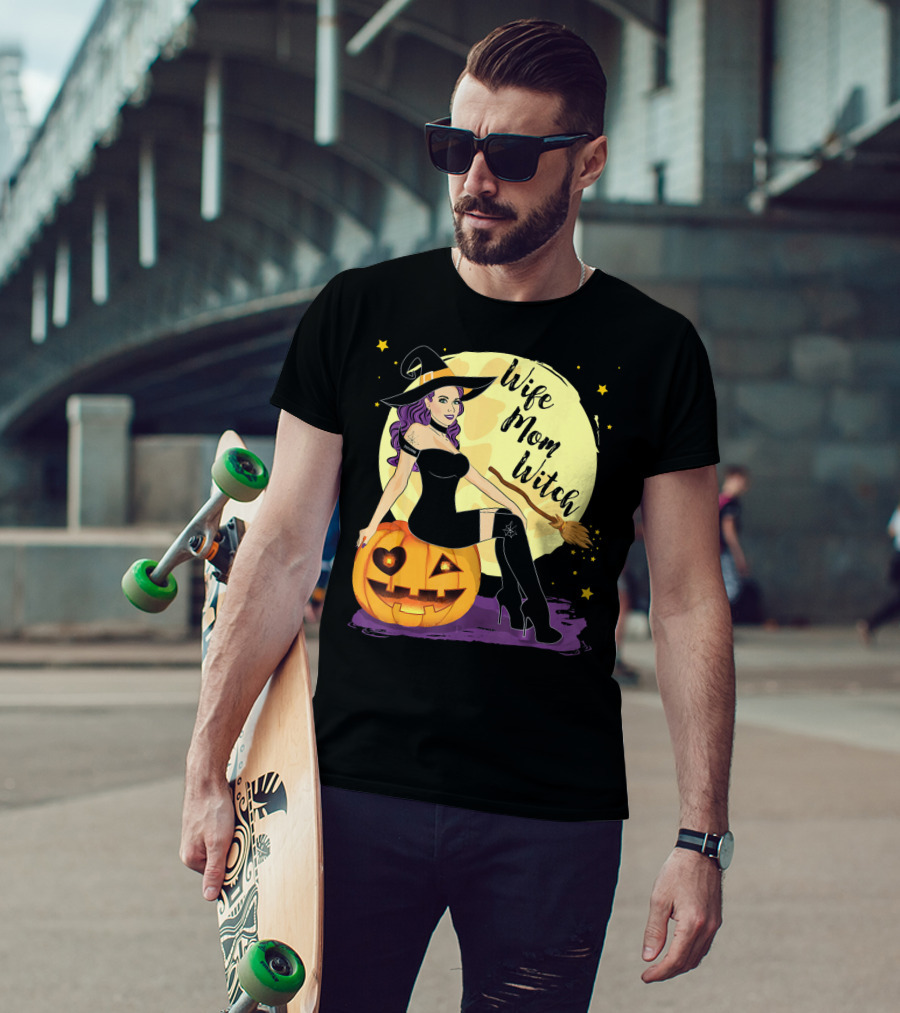 Wife Mom Witch Halloween Women Bro Pumpkin Moon Broomstick T-Shirt