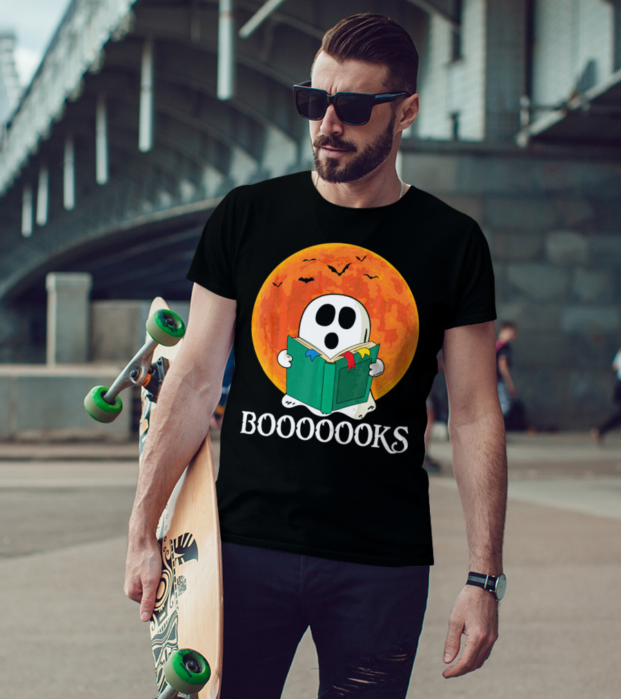 Funny Halloween Booooks Cute Ghost Reading With Full Moon And Bats T-Shirt