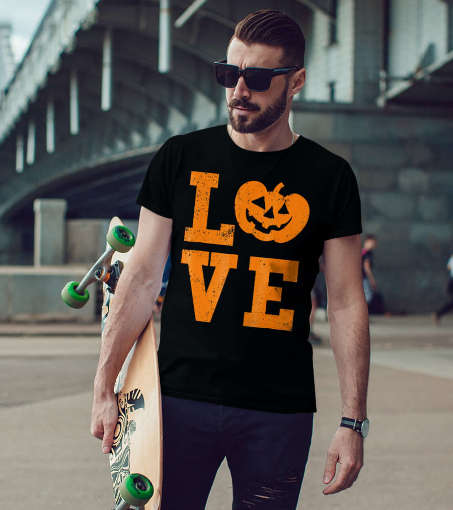 LOVE Halloween Funny Jack O Lantern T-Shirt