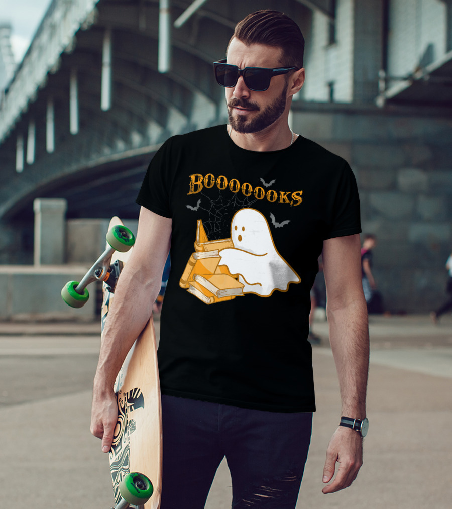 Booooooks Ghost Reading Bat Halloween Teacher T-Shirt